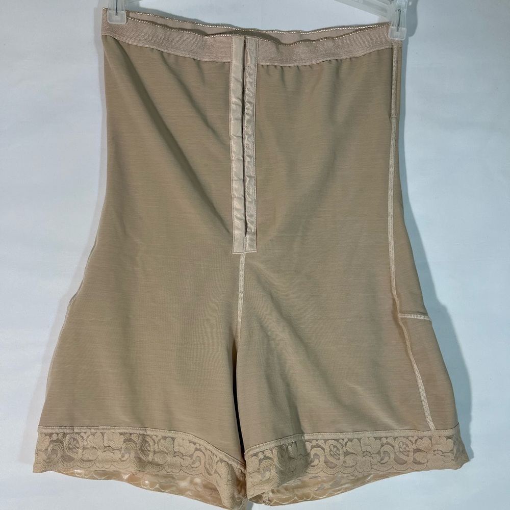 SHAPEWEAR COMPRESSION GARMENT WAIST CINCHER LACE TRIM‎ SHORTS WOMEN 3XL NEW